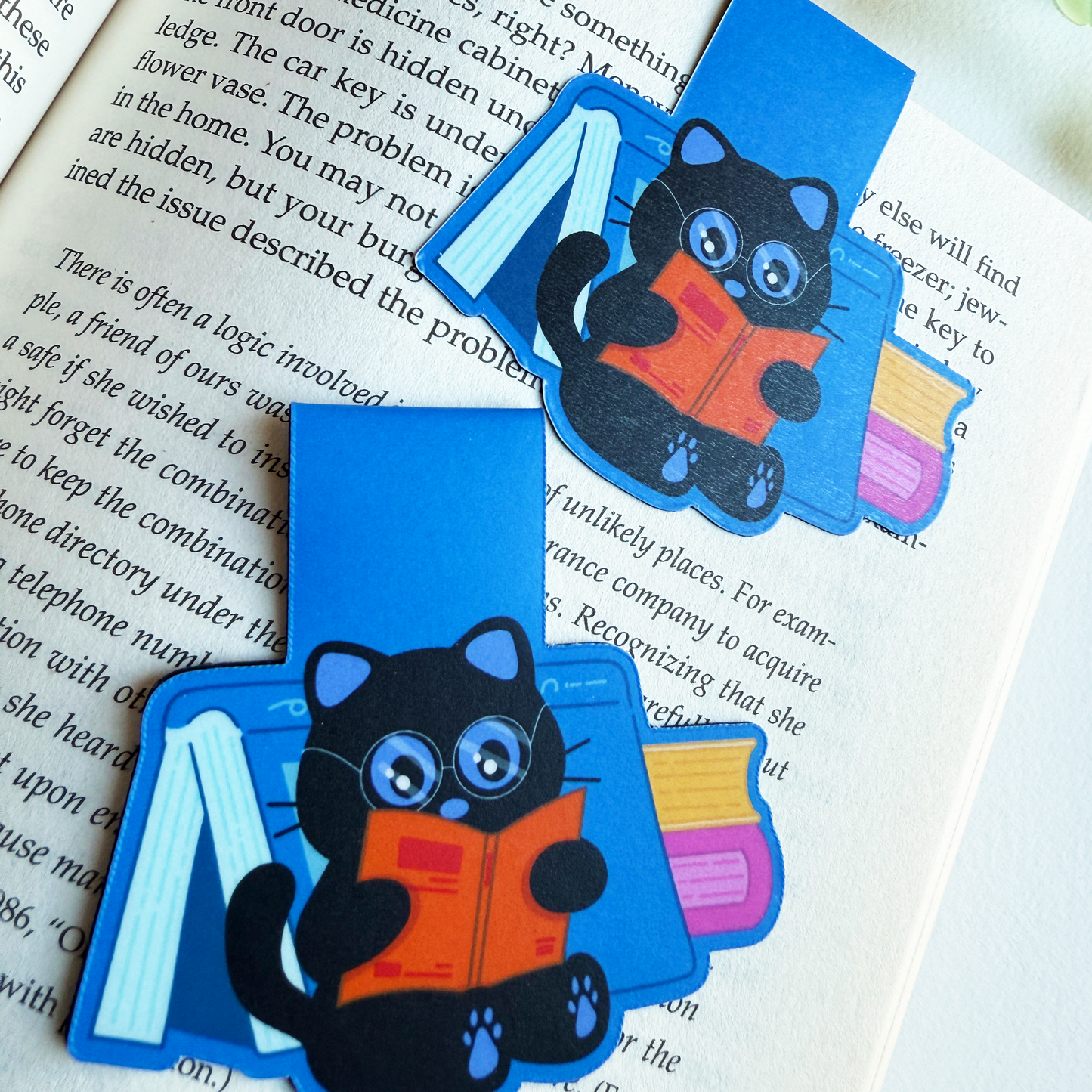 Tomo Cat - Adorable Black Cat Reading Magnetic Bookmark - Cat Magnetic Bookmark