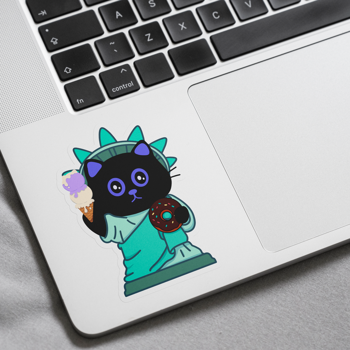 Tomo Cat - Statue of Liberty Cat Sticker - Coffee / Ice Cream & Donut Sticker